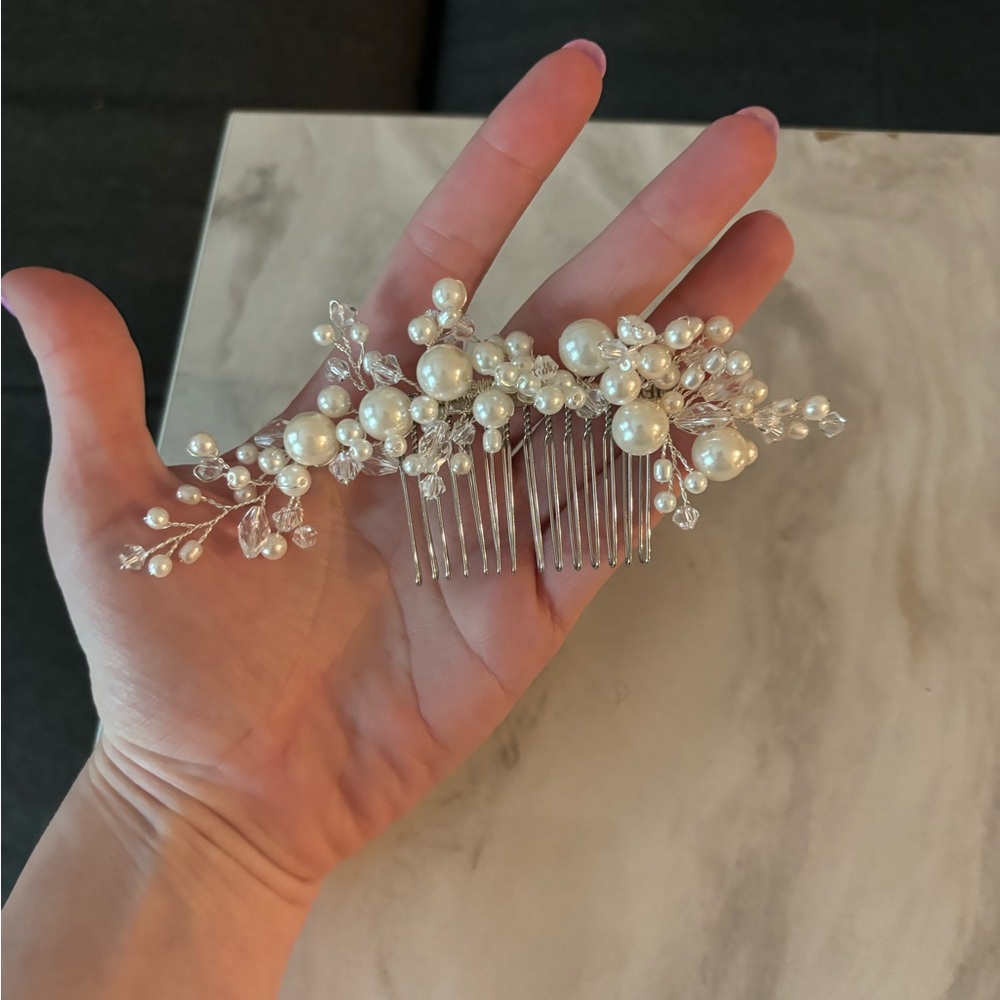 David's Bridal White and Silver Hair Accessory with Pearls and Crystals